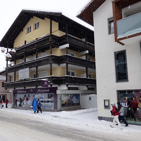 Panoramahotel Sankt Johann in Tirol Luaran gambar